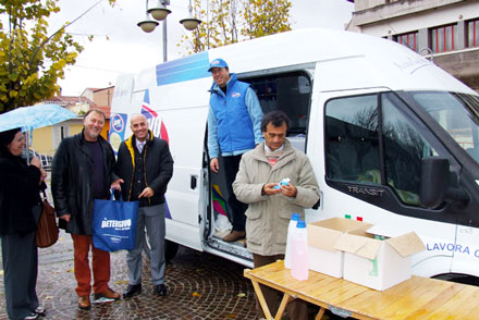 furgone detersivo sapone alla spina ecopulito